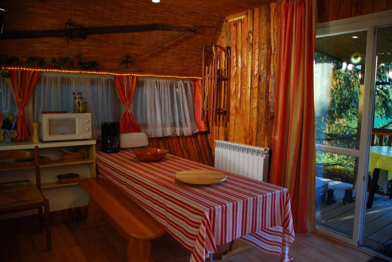 Chalets Des Trois Hetres Plombières-les-Bains Zewnętrze zdjęcie