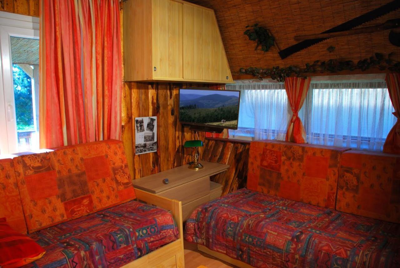 Chalets Des Trois Hetres Plombières-les-Bains Zewnętrze zdjęcie