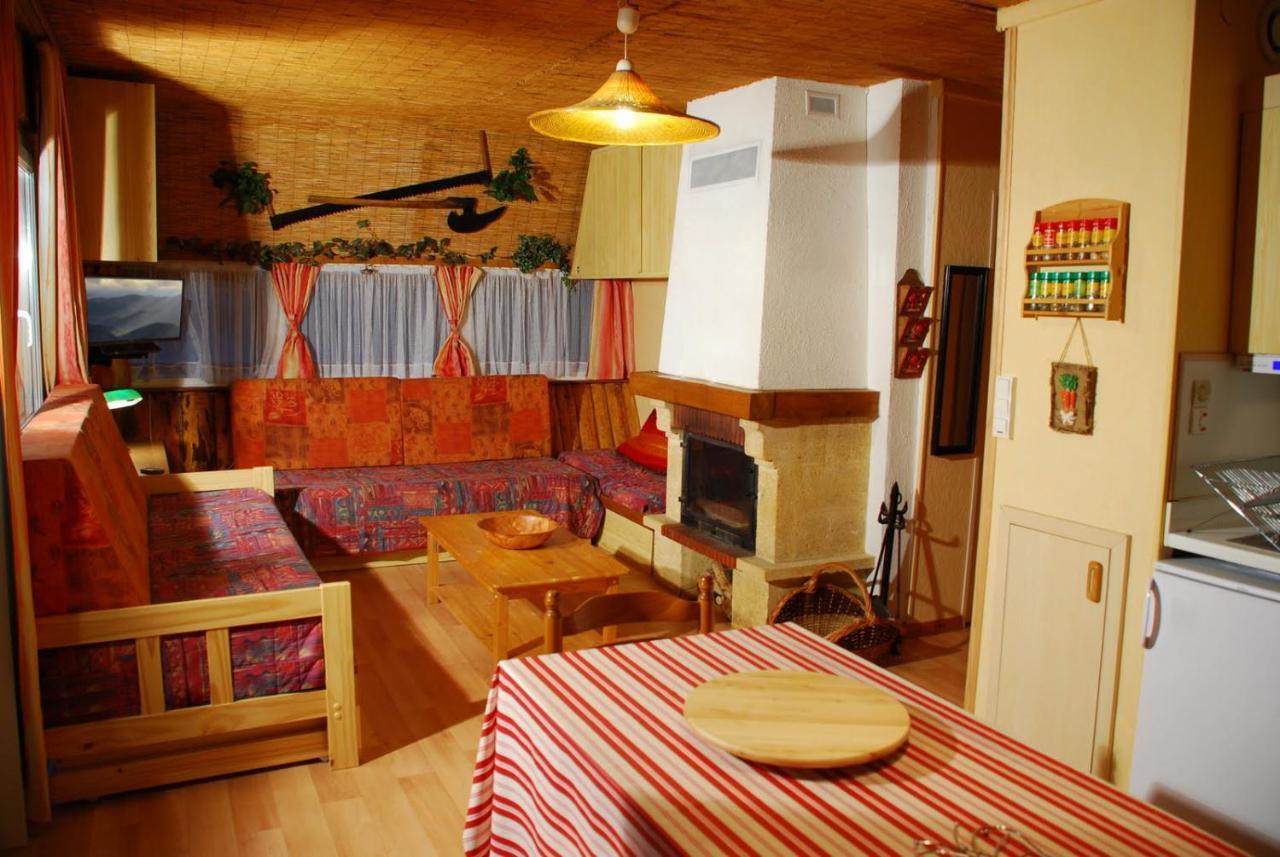 Chalets Des Trois Hetres Plombières-les-Bains Zewnętrze zdjęcie